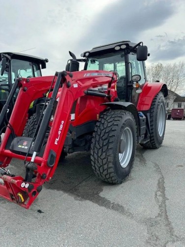 Massey Ferguson 6718S