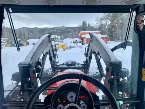 Massey Ferguson 4710 M Dyna 2