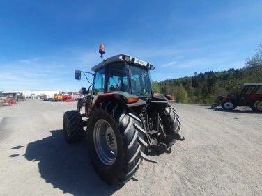 Massey Ferguson6150