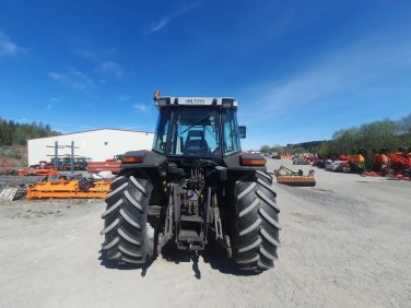 Massey Ferguson6150