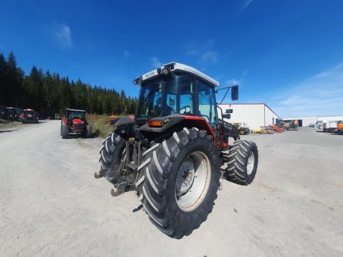 Massey Ferguson6150