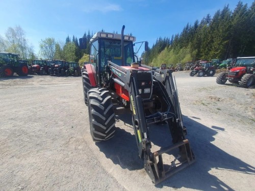 Massey Ferguson6150