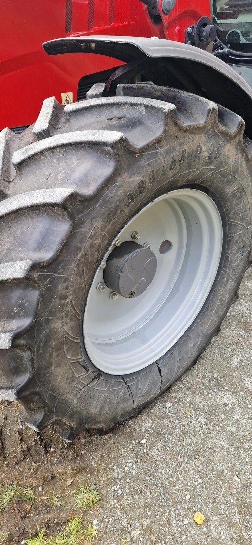 Massey Ferguson 7715S