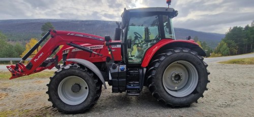 Massey Ferguson 7715S