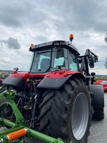 Massey Ferguson 7S.190