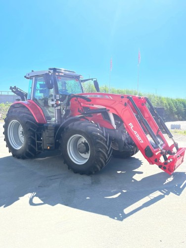 Massey Ferguson 7S.180 Dyna-6 hors