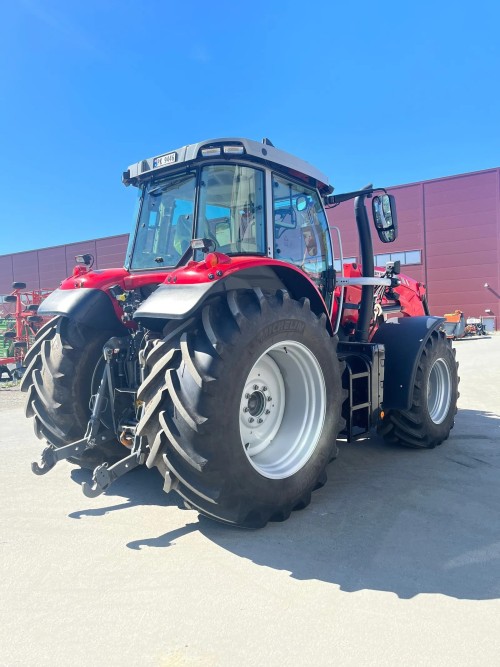 Massey Ferguson 7S.180 Dyna-6 hors