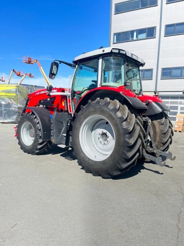 Massey Ferguson 7S.180 Dyna-6 hors