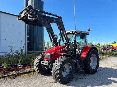 Massey Ferguson 5613