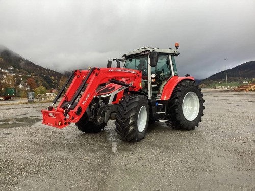 Massey Ferguson MF 5S.145