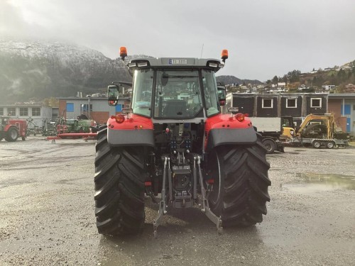 Massey Ferguson MF 5S.145