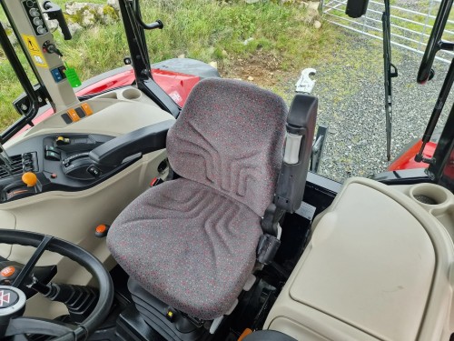 Massey Ferguson 4710M Dyna 2