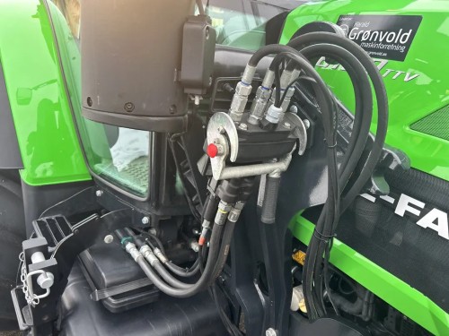 Deutz Fahr 6120 TTV