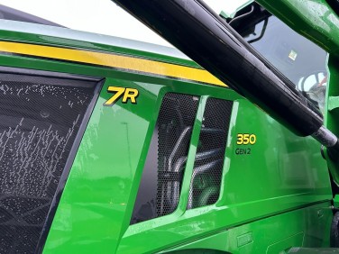 John Deere 7R350