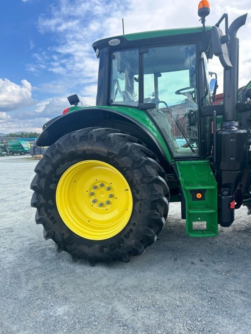 John Deere 6155M