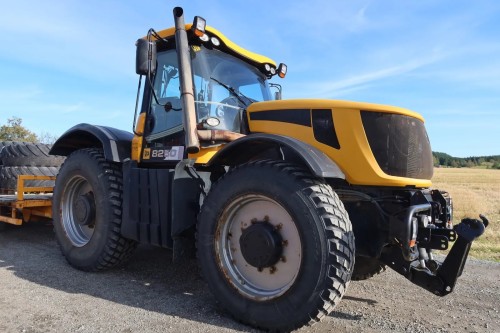 JCB 8660