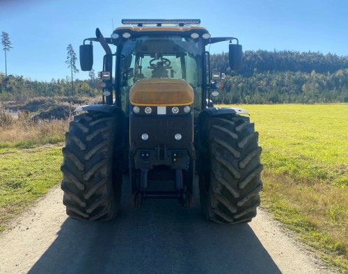 JCB 4220 FASTRAC