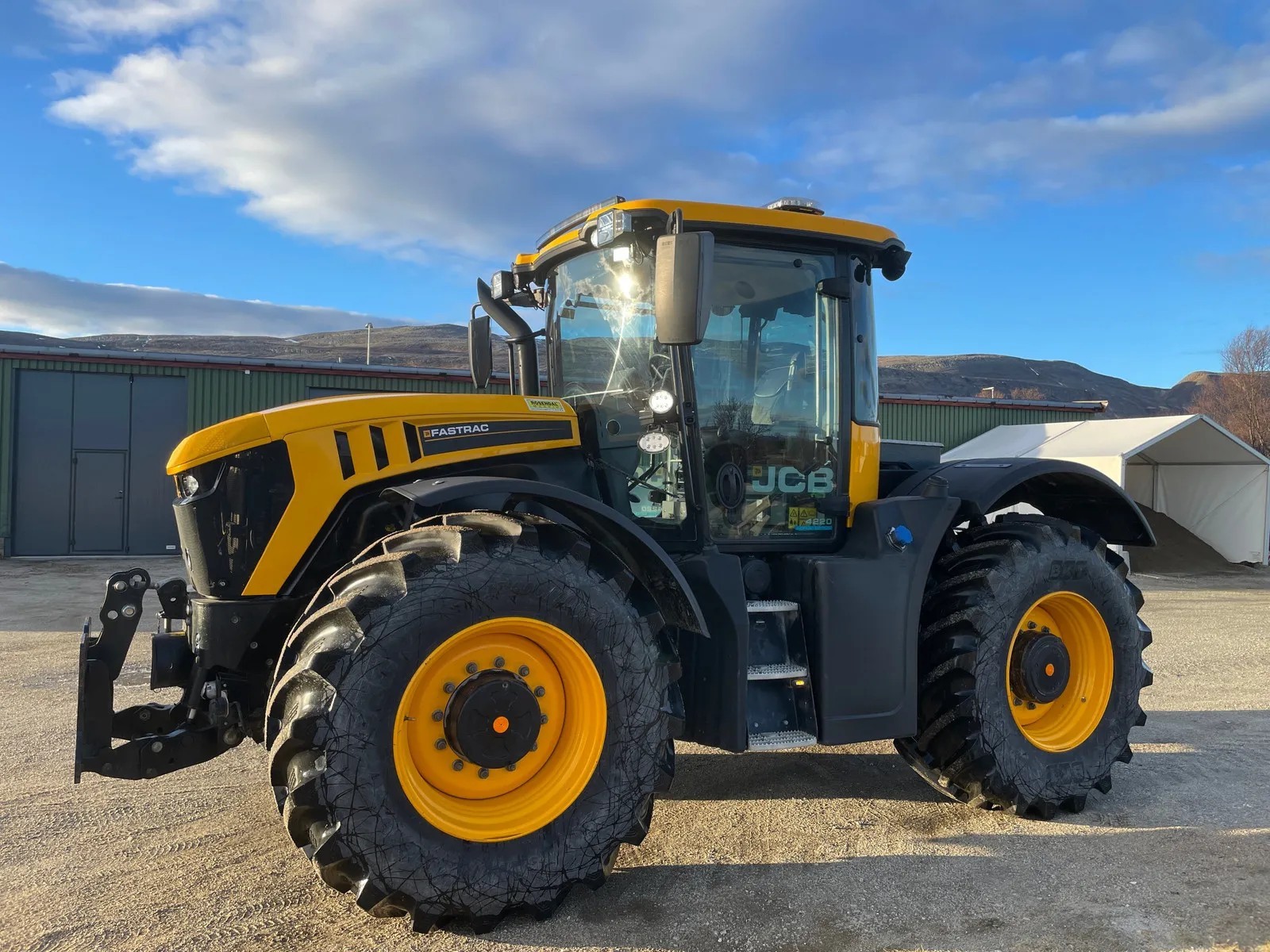 JCB 4220  Fastrac