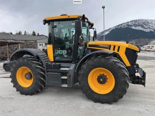 JCB Fastrac 4220