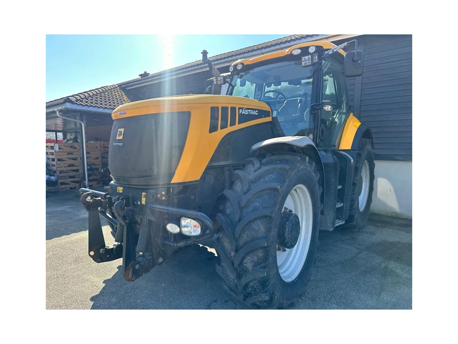 JCB FASTRAC 8310