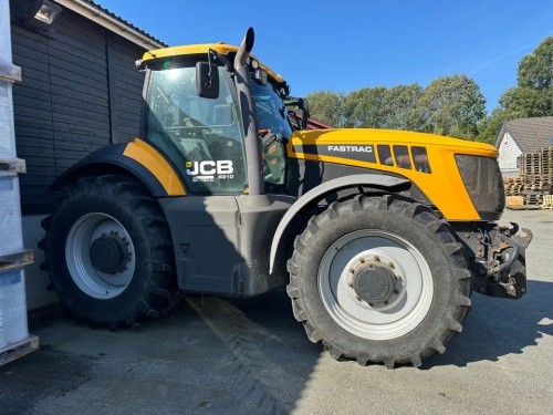 JCB FASTRAC 8310