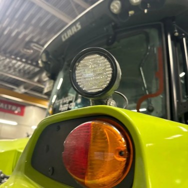 CLAAS Arion 650