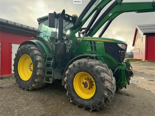 John Deere 6230R