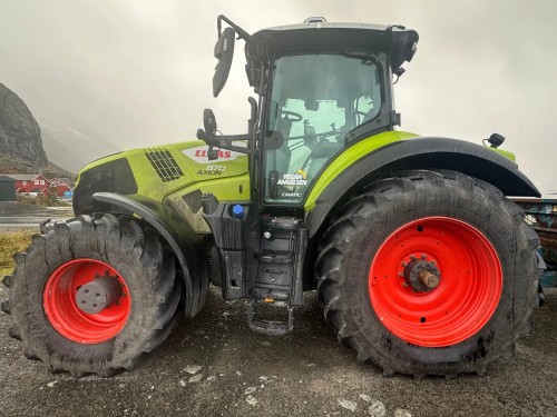 CLAAS Axion 870 CMATIC