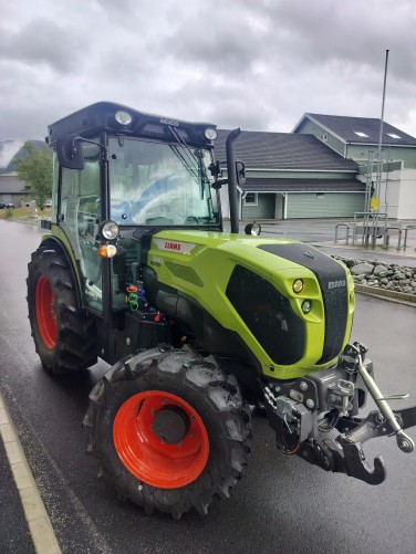 CLAAS NEXOS 240L