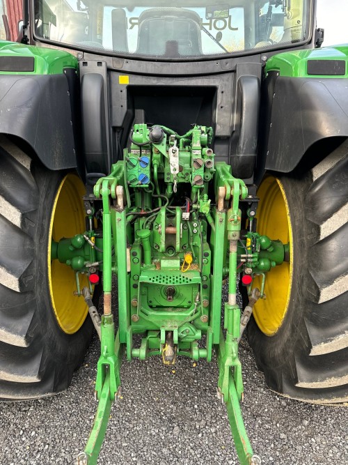 John Deere 6125R