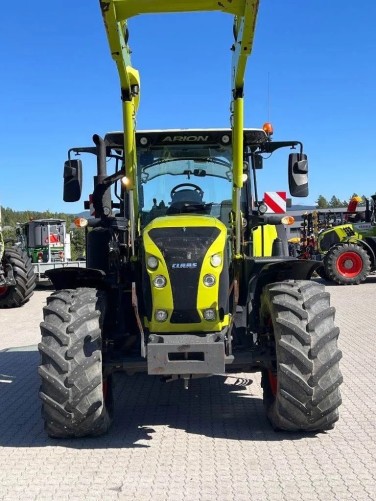 CLAAS Arion 650 CIS