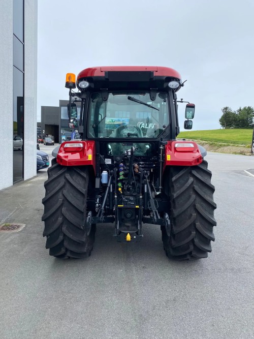 CASE IH Farmall 90A