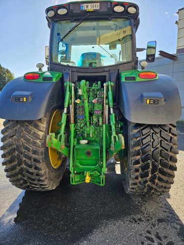 John Deere 6250R