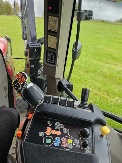 CASE IH Maxxum 130 CVX