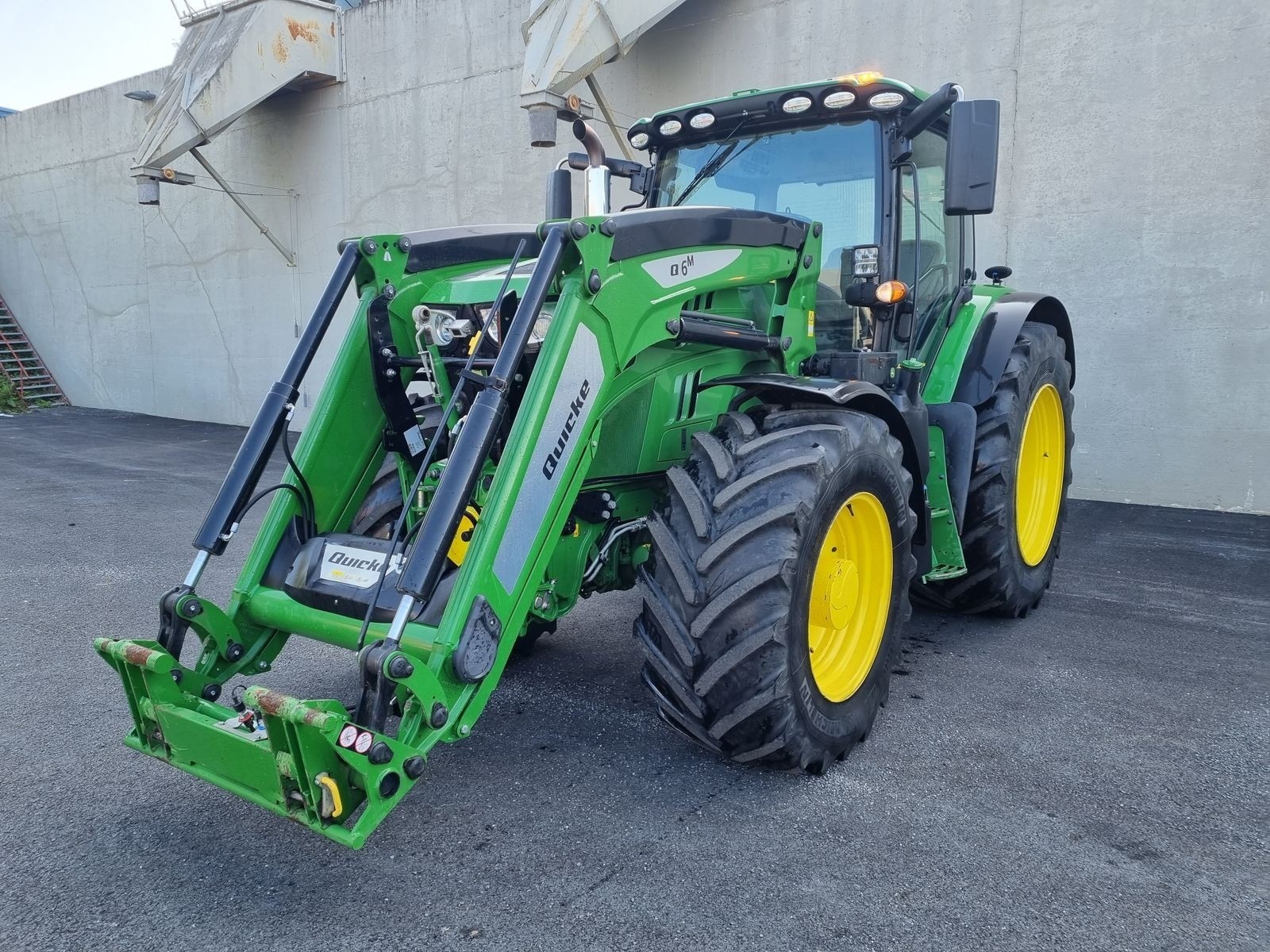 John Deere 6155R