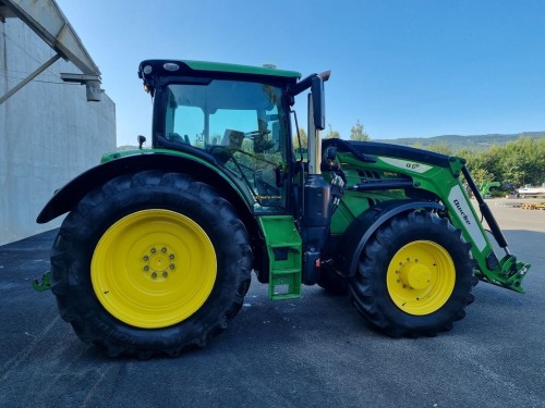 John Deere 6155R