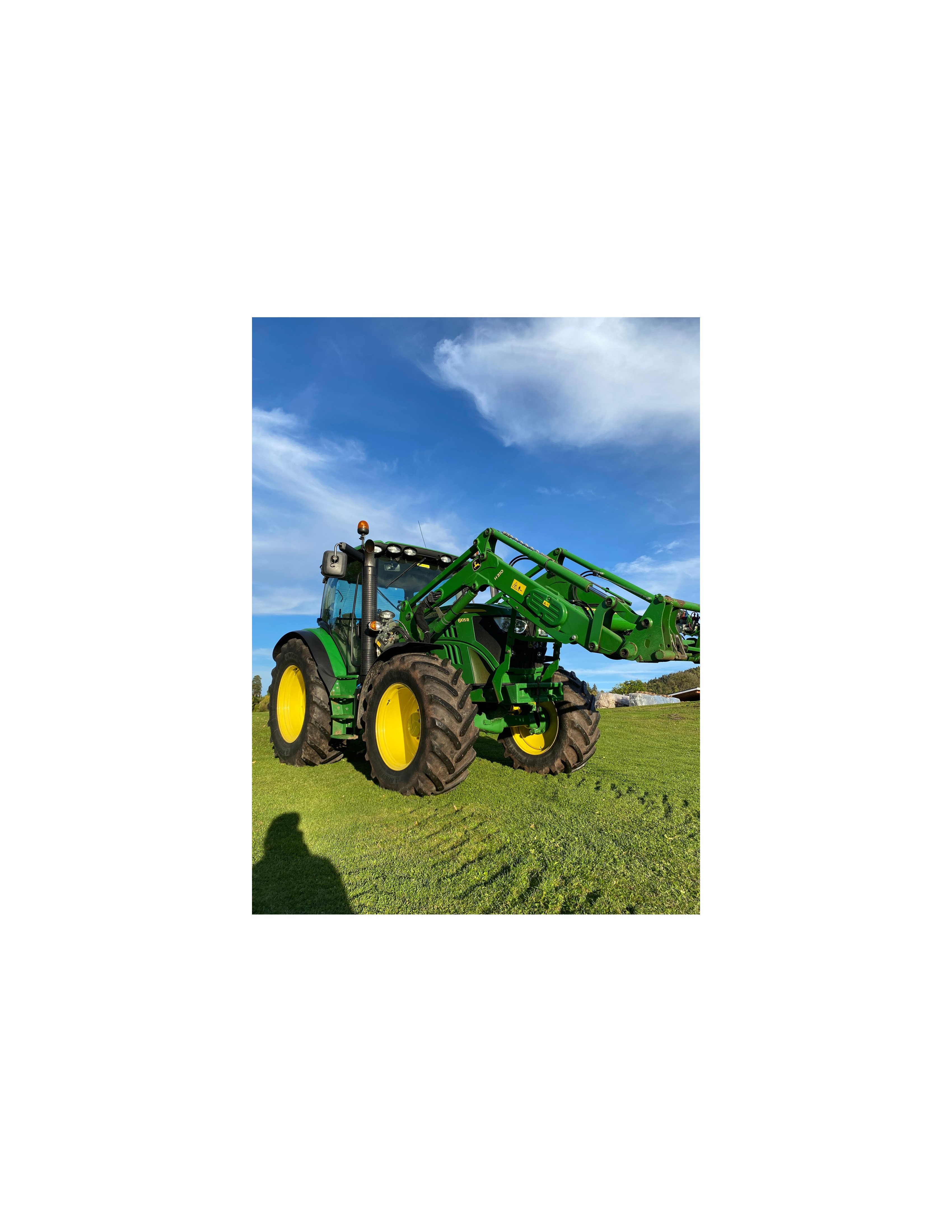 John Deere 6105R