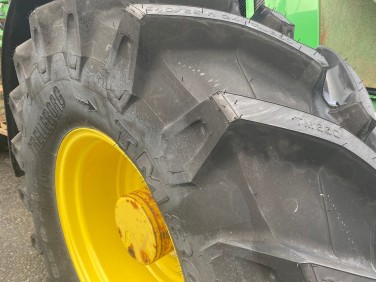 John Deere 6130R