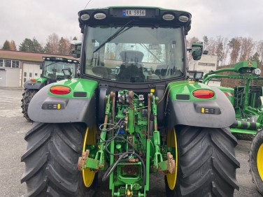 John Deere 6130R