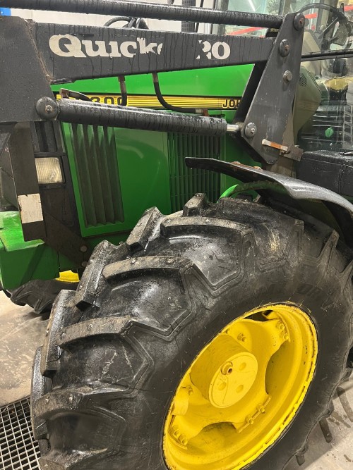 John Deere 6300