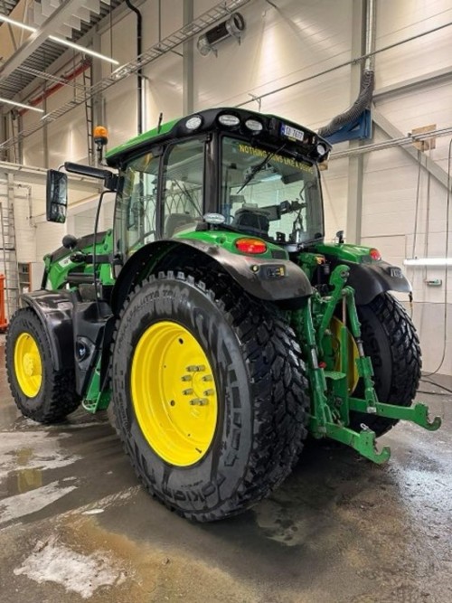 John Deere 6155R