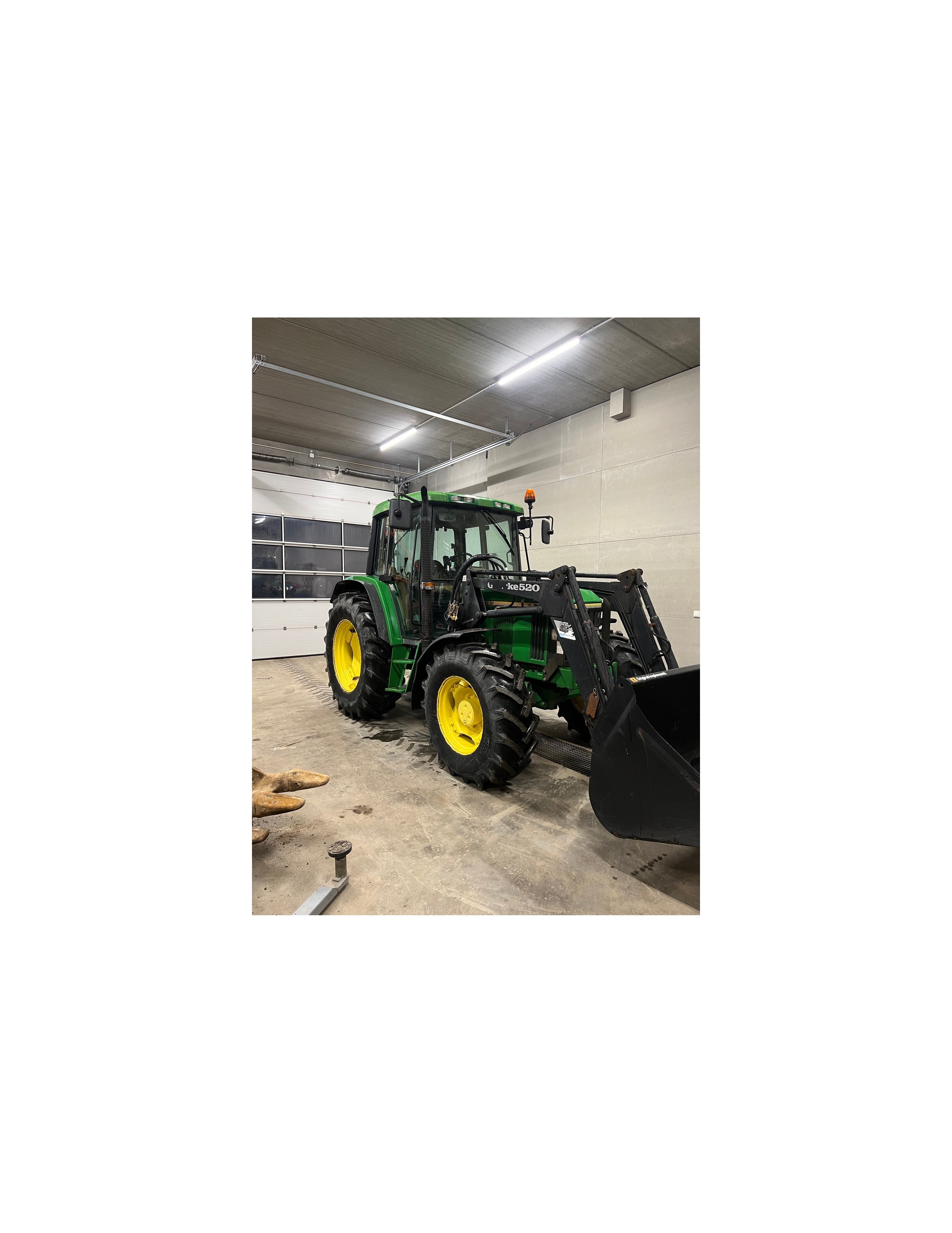 John Deere 6300